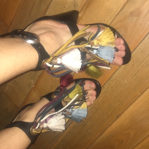 Chloé Tassel Fringe Leather Sandals - Picture 2 of 8